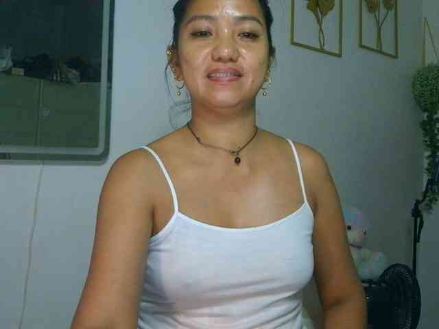 Tina_Jade webcam