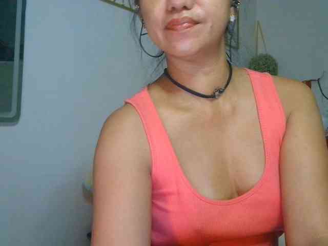 Tina_Jade webcam