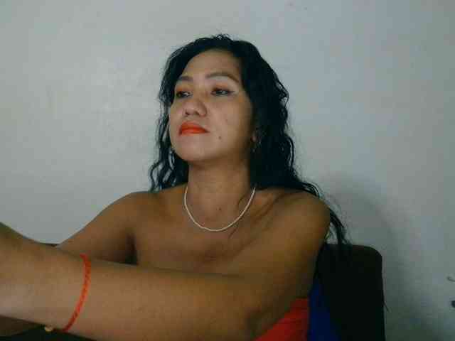 Tina_Jade webcam