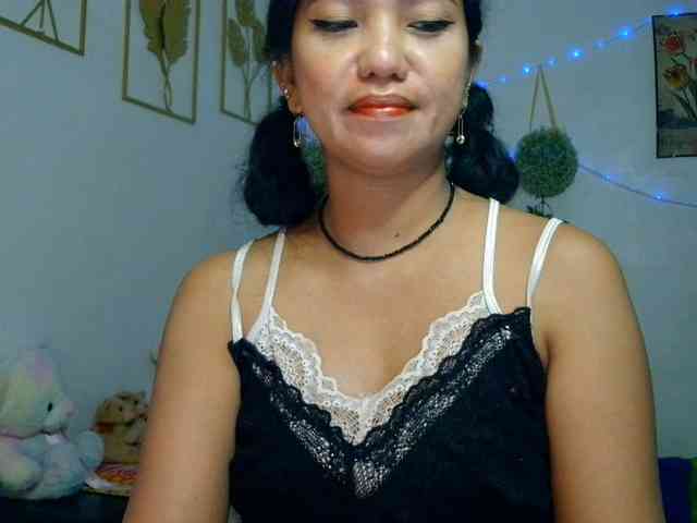 Tina_Jade webcam