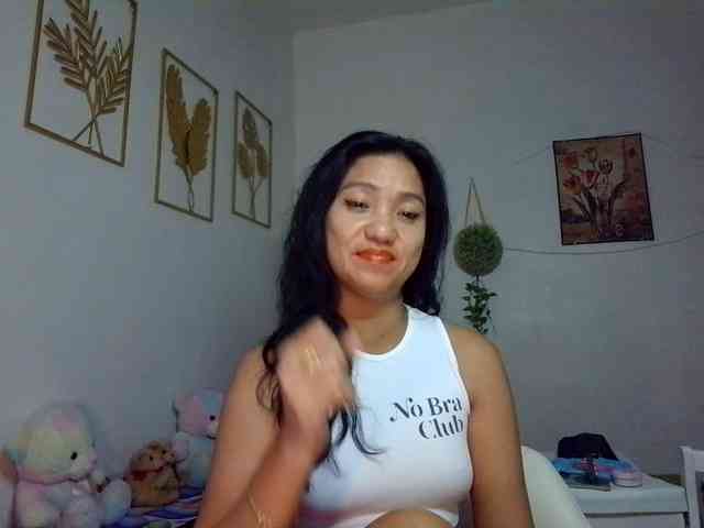 Tina_Jade webcam
