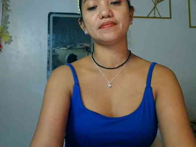 Tina_Jade
