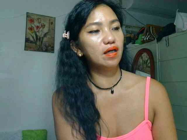 Model: Tina_Jade