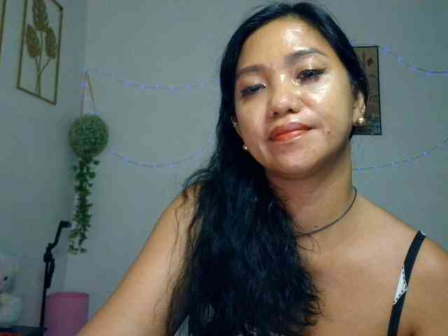 Model: Tina_Jade