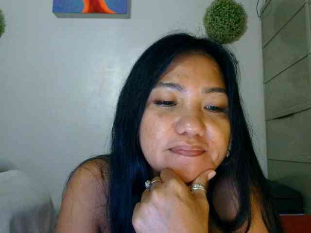 Tina_Jade