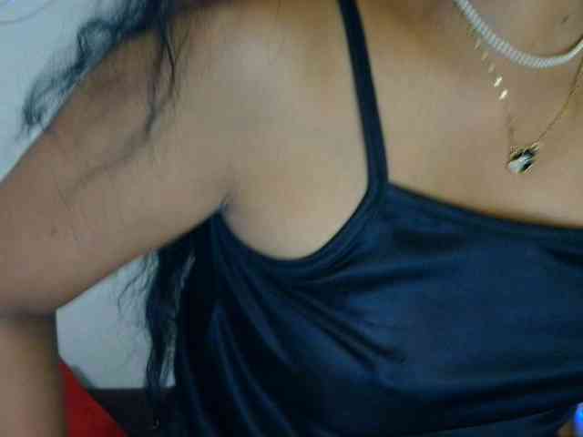 Tina_Jade webcam