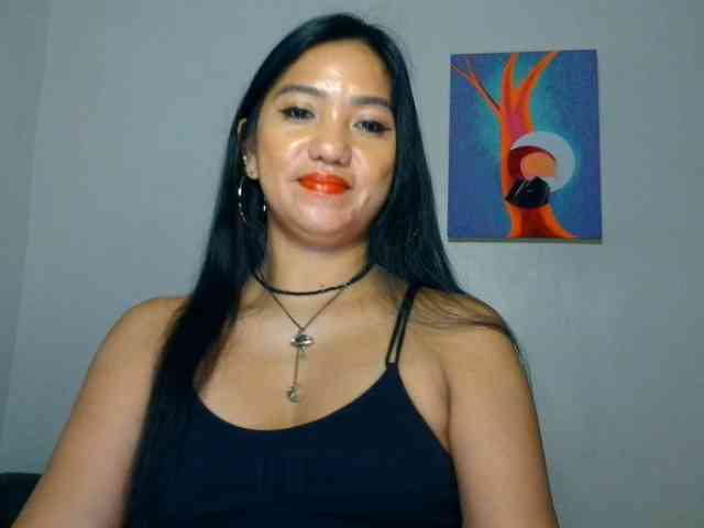 Tina_Jade