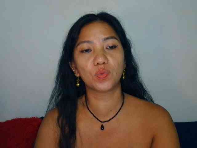 Tina_Jade
