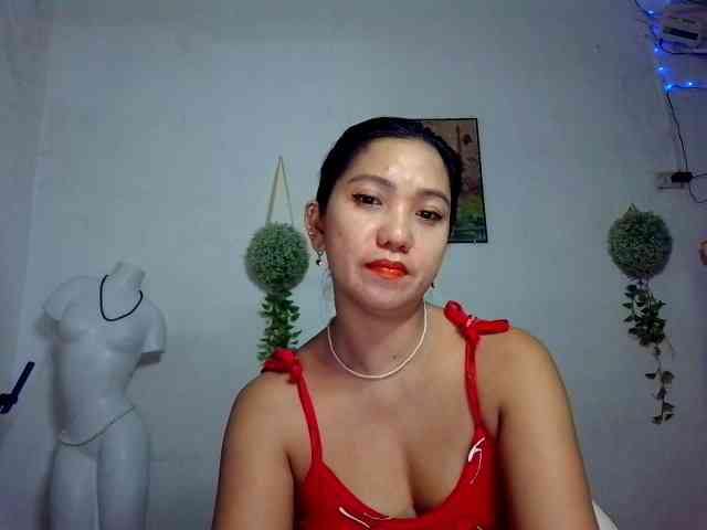 jennahshampoo Live Webcam on BongaCams
