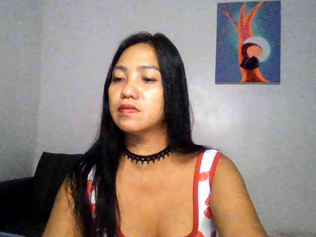 Model: Tina_Jade