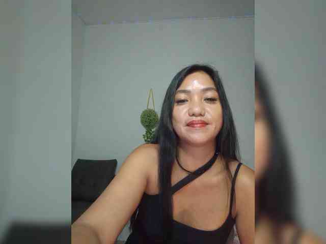 Tina_Jade