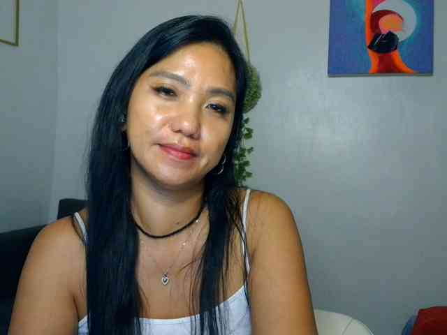 Tina_Jade