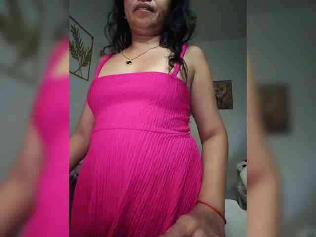 Tina_Jade webcam