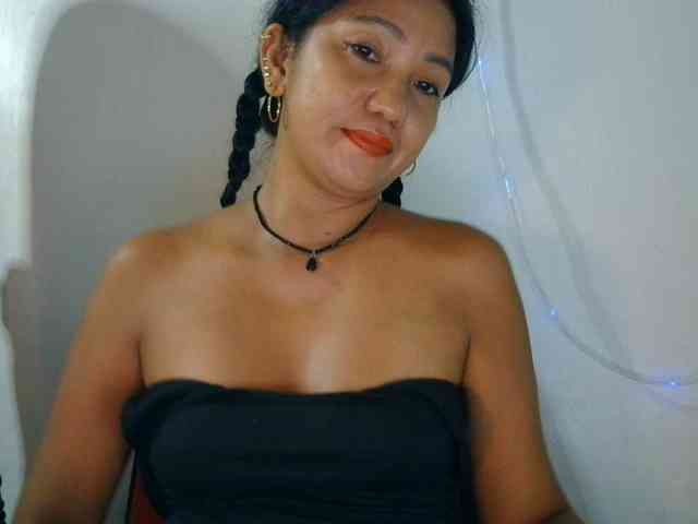 Tina_Jade webcam
