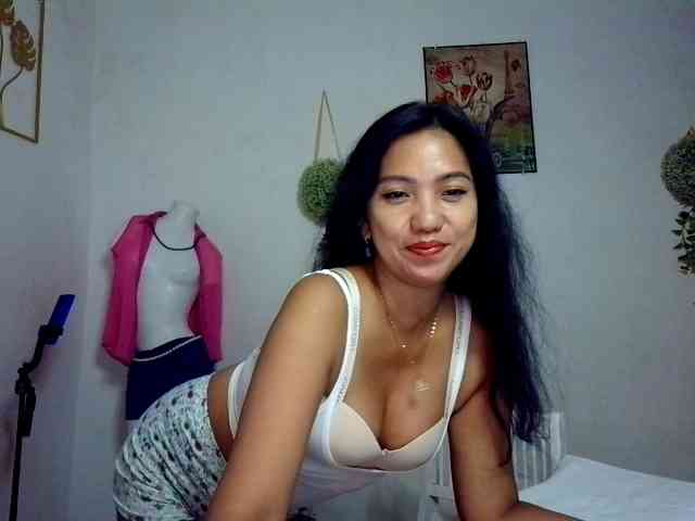 Tina_Jade webcam