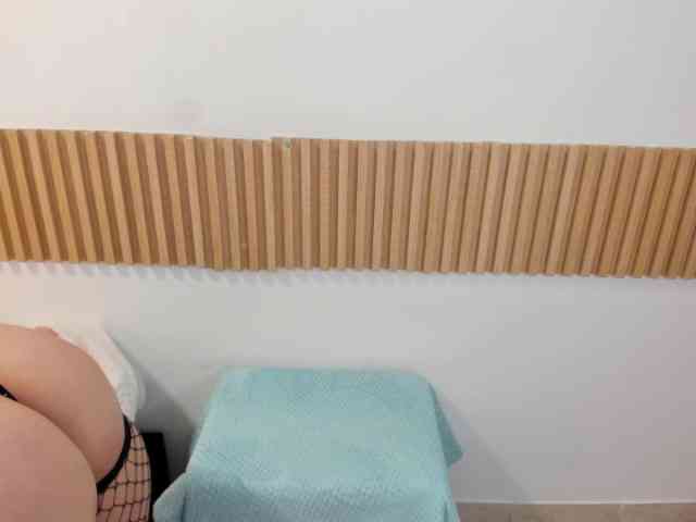 KarolSmith webcam