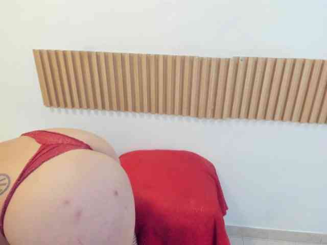 KarolSmith webcam