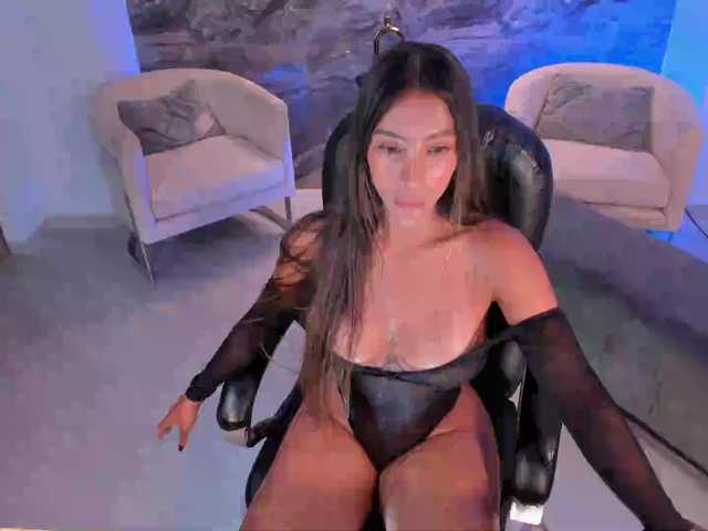 RenataReyes1 live cam on BongaCams