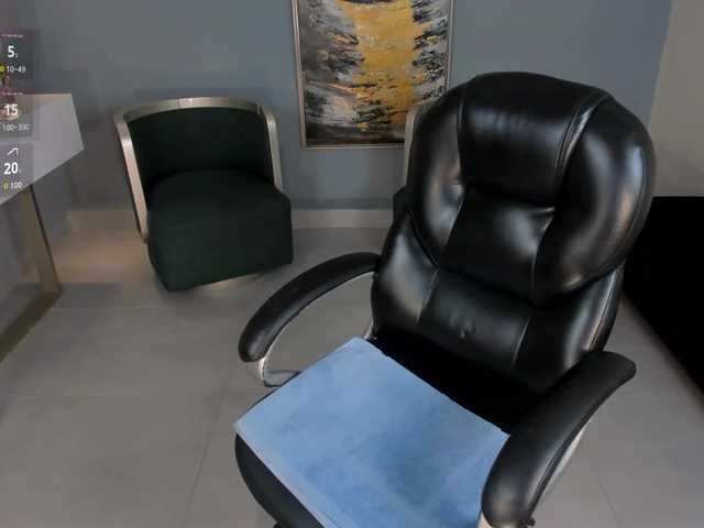 RenataReyes1's BongaCams show and profile