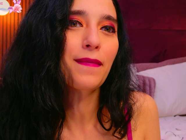 VanessaAngel live cam on BongaCams