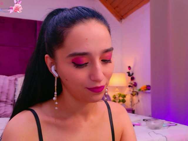 VanessaAngel live cam on BongaCams