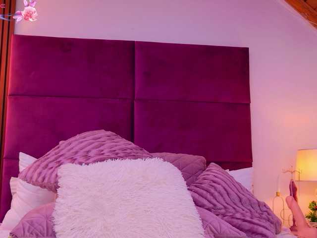 VanessaAngel live cam preview