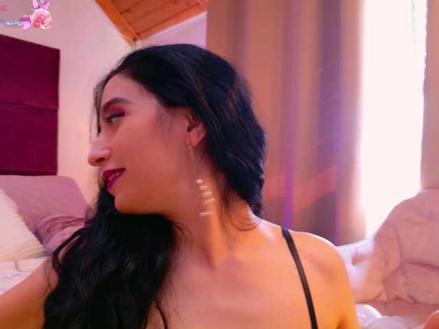 VanessaAngel live cam on BongaCams