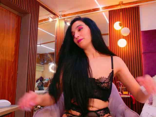 VanessaAngel webcam