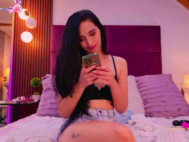 VanessaAngel webcam