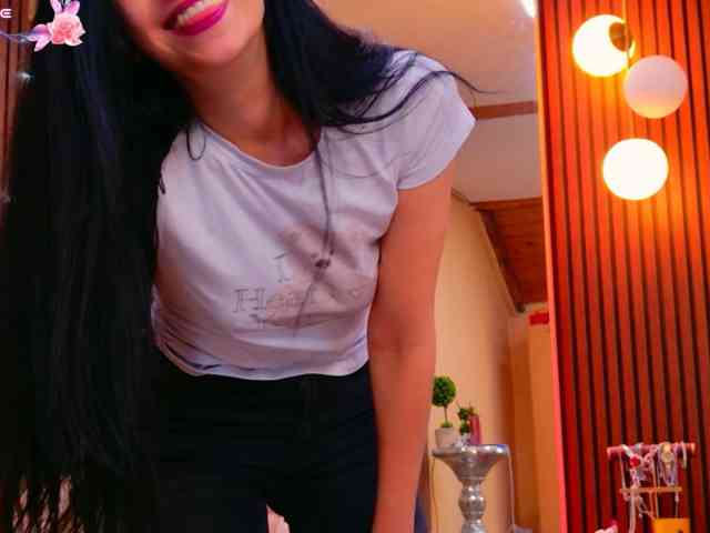 VanessaAngel webcam