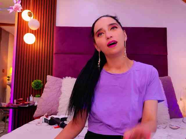 VanessaAngel webcam