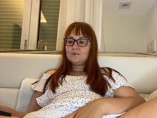 MissFoxxx Porn Show