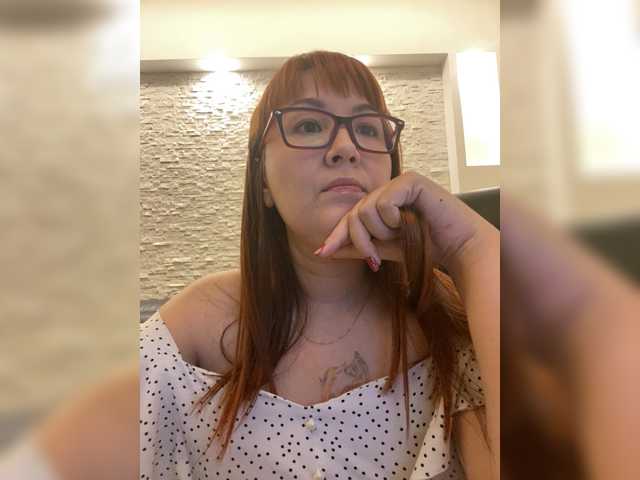 Fox-Lisa live cam on BongaCams