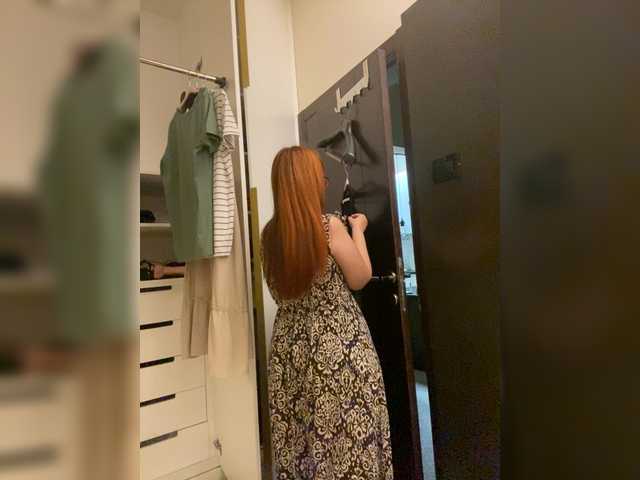 QueenFoxyLisa