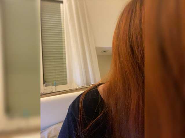 Fox-Lisa live cam on BongaCams