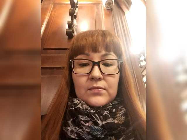 Fox-Lisa's BongaCams show and profile