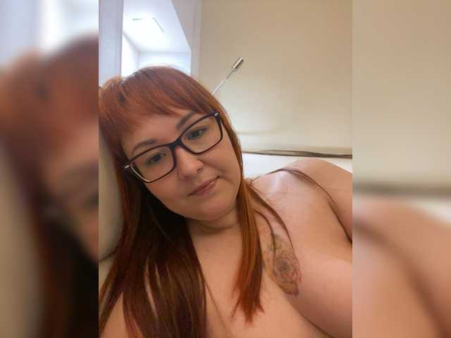 QueenFoxyLisa