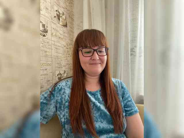 QueenFoxyLisa webcam