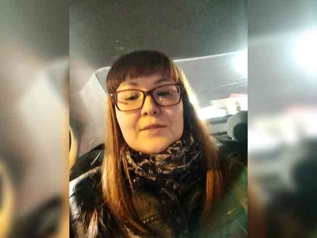 QueenFoxyLiza webcam