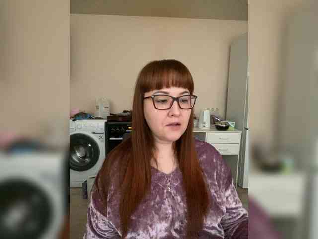 QueenFoxyLiza webcam