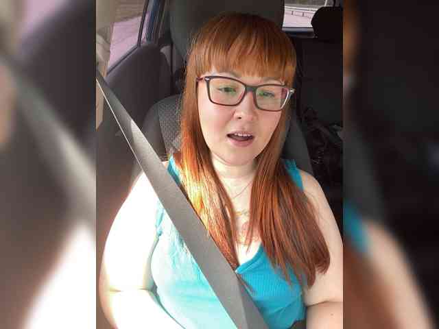 QueenFoxyLiza webcam