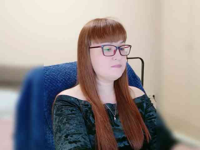 QueenFoxyLiza webcam