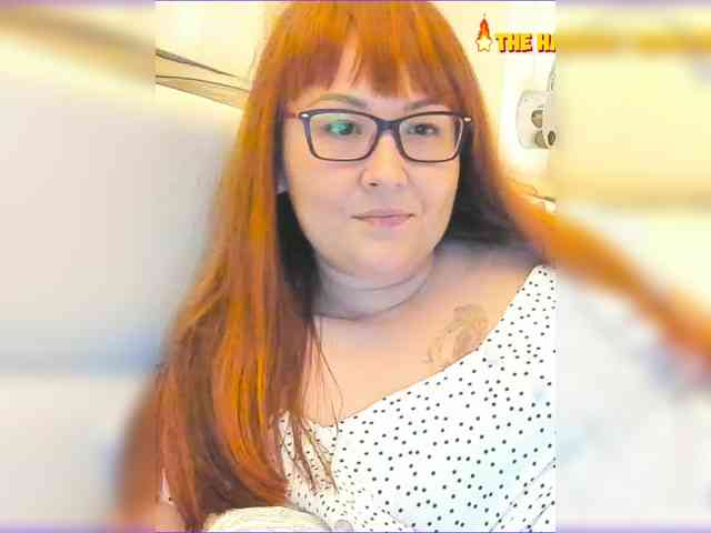 QueenFoxyLisa webcam