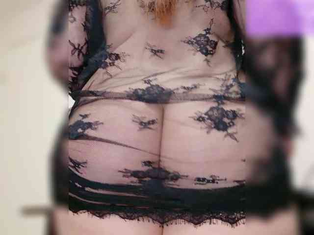 QueenFoxyLiza webcam