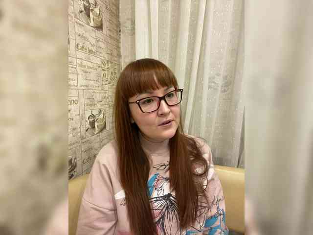 QueenFoxyLiza webcam