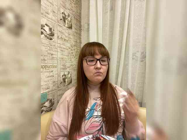 QueenFoxyLiza webcam