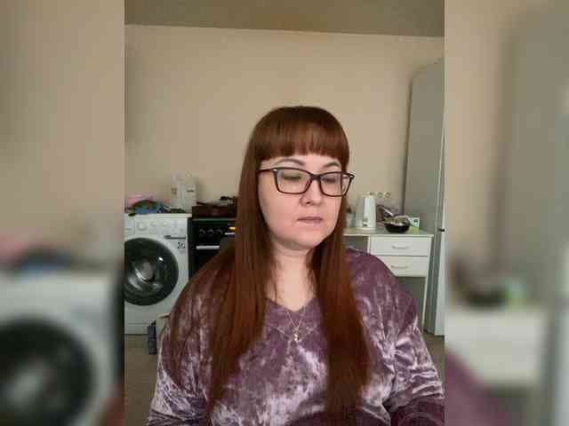 QueenFoxyLiza webcam