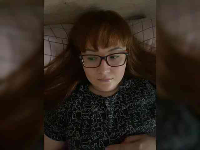 QueenFoxyLiza webcam