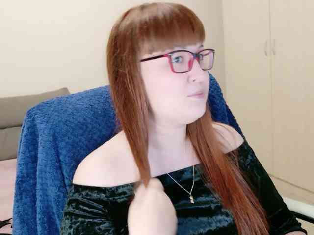 QueenFoxyLiza webcam