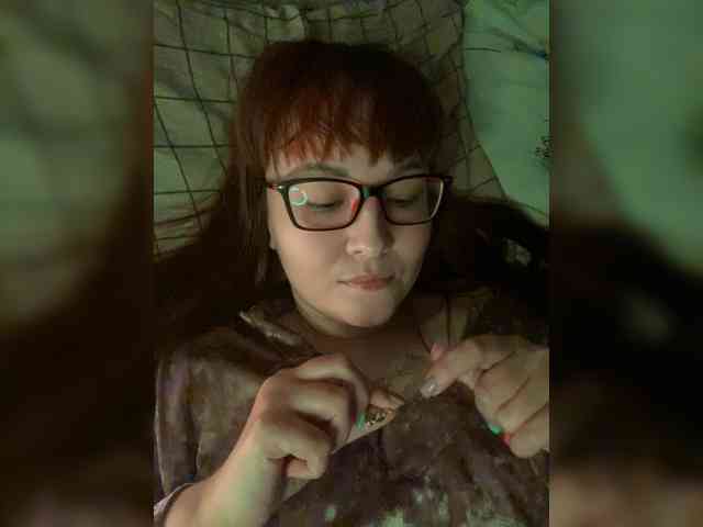 QueenFoxyLiza webcam